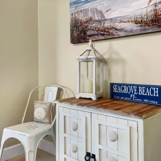 11 saltwater dreams 10 sitting area