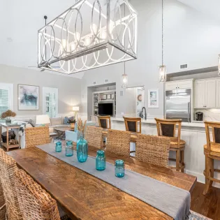 4 sandpiper cottage 129 dining area