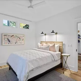 6 southern charm 106 primary bedroom1