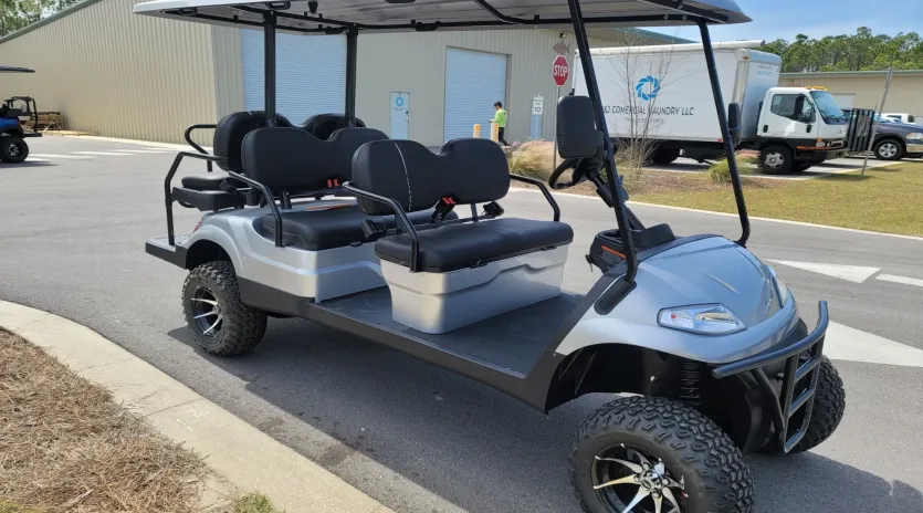 15 seabourn 83 golf cart