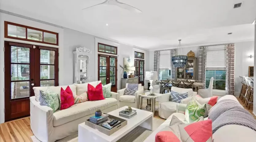 2 southern charm 106 living room